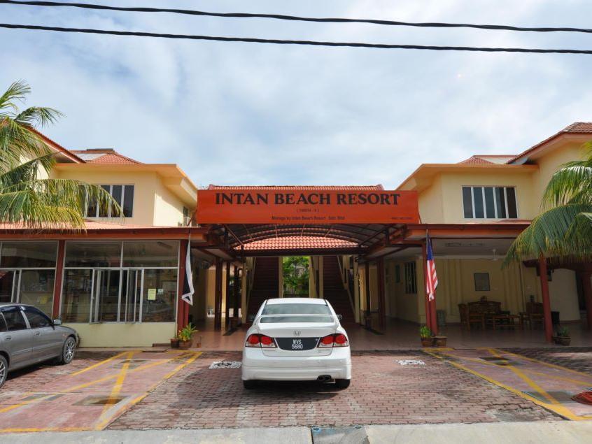 Intan Beach Resort Куала-Тренгану Экстерьер фото
